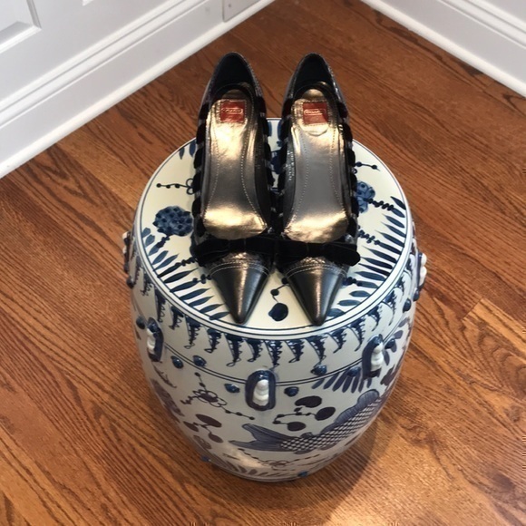 Coach Snakeskin Heel with Velvet Bow - Picture 1 of 8